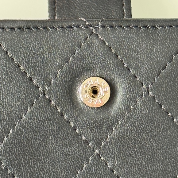 Authentic Vintage Chanel Small French Wallet - Picture 9 of 15